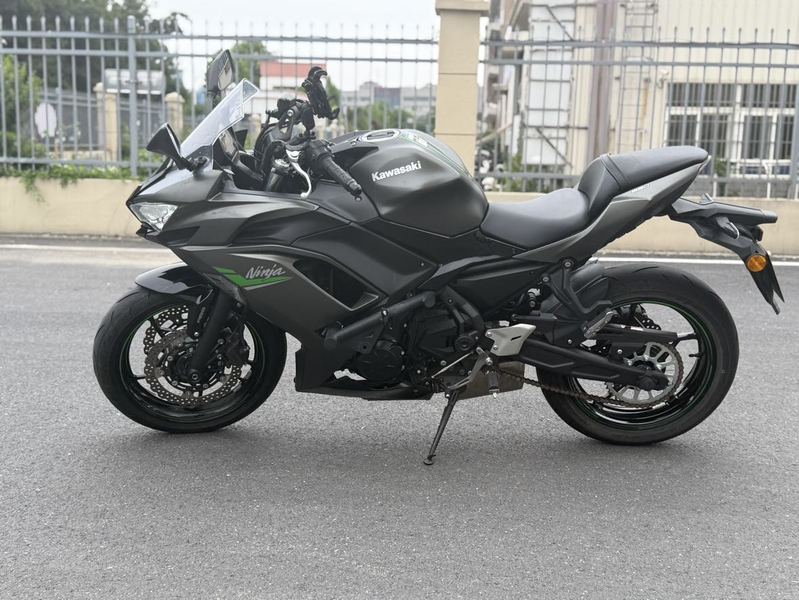 二手川崎Ninja 650 