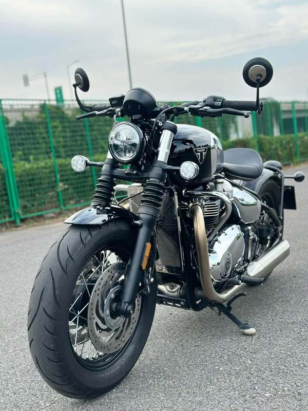 二手凯旋Bonneville Bobber