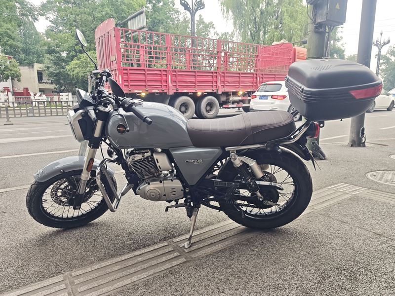 二手望江CB150R