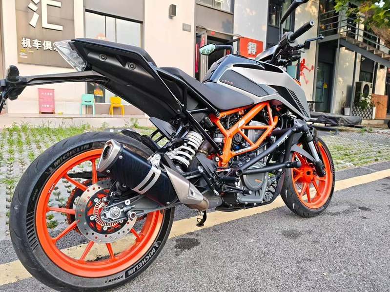 二手KTMR2R390 Duke