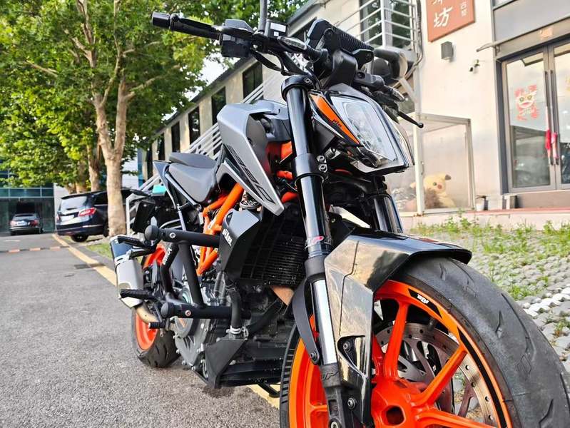 二手KTMR2R390 Duke