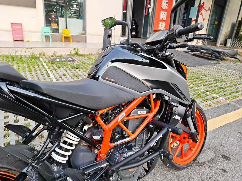 二手KTMR2R390 Duke