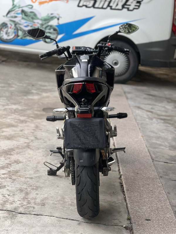 二手五羊本田CB190R 暴锋眼