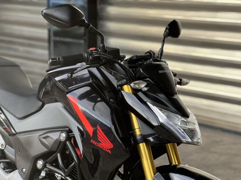 二手五羊本田CB190R 暴锋眼