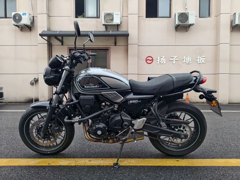 二手川崎Z650RS