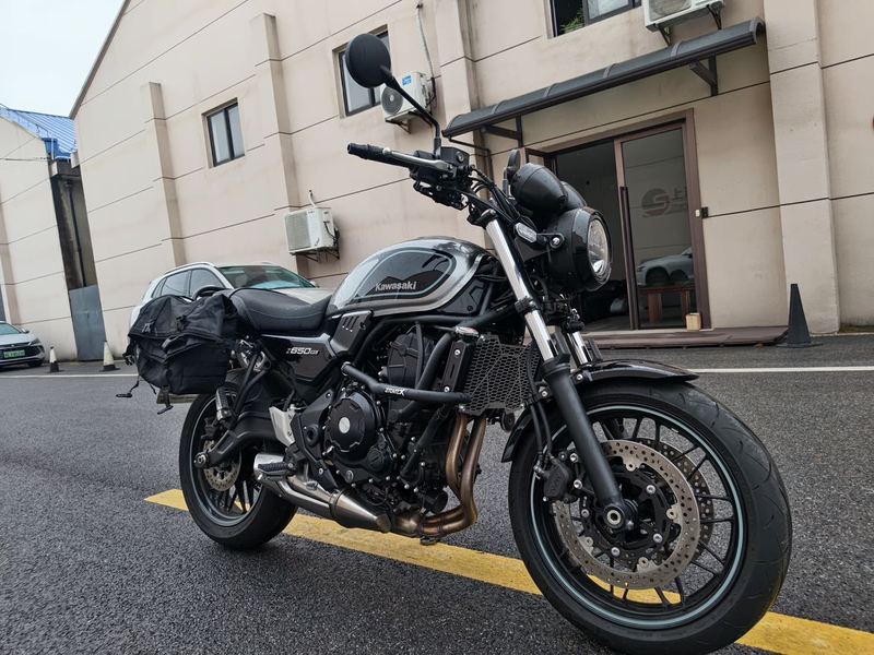 二手川崎Z650RS