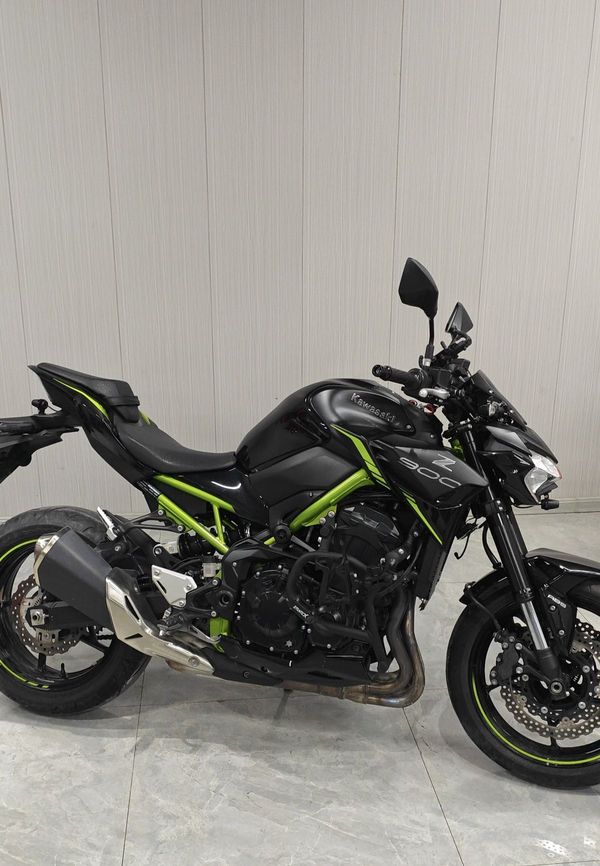 二手川崎Z900