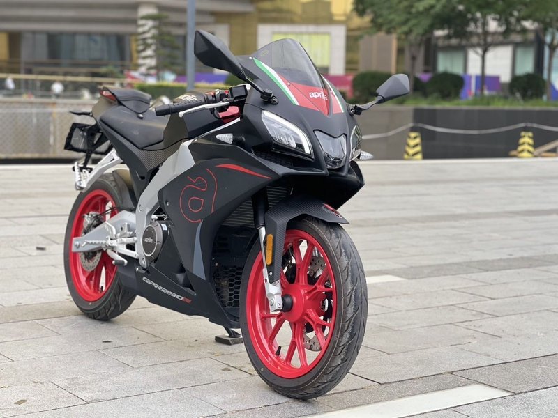 二手宗申阿普利亚GPR250R