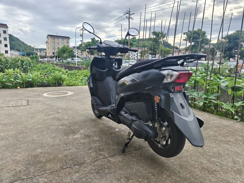 二手建设雅马哈旭鹰125
