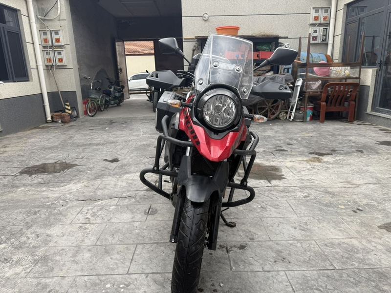 二手豪爵铃木DL250