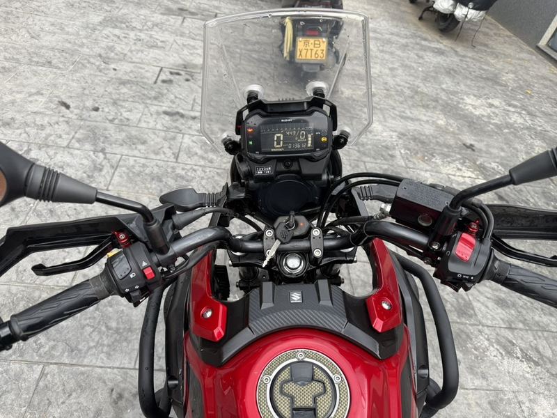 二手豪爵铃木DL250