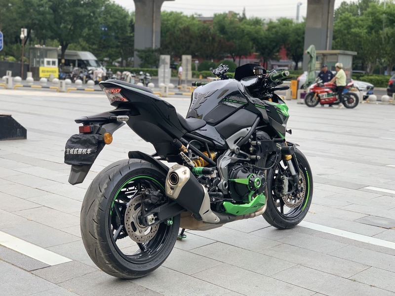 二手川崎Z900