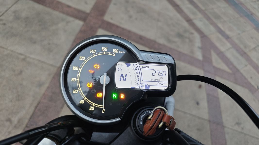 二手凯旋Scrambler 400 X