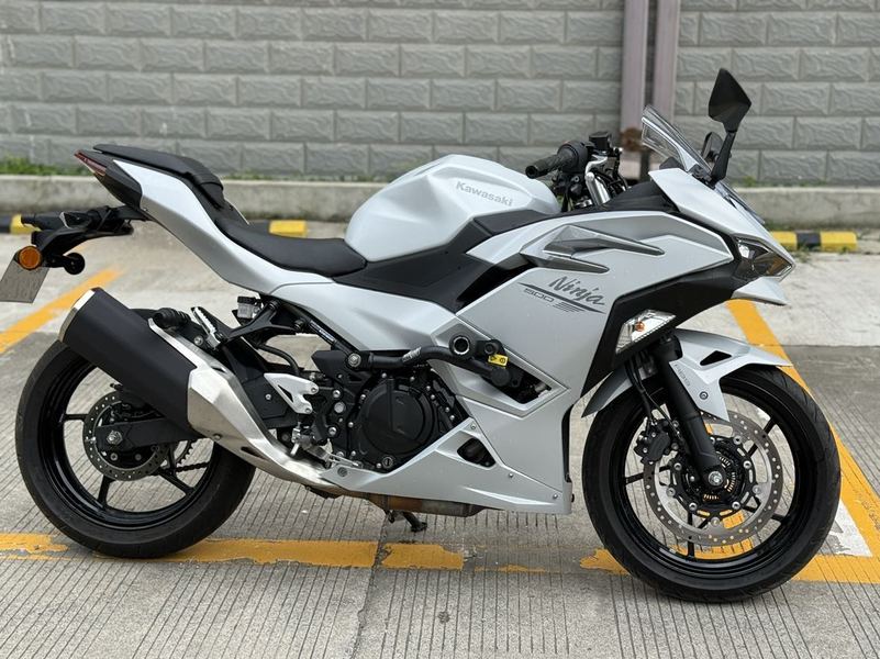 二手川崎Ninja 500