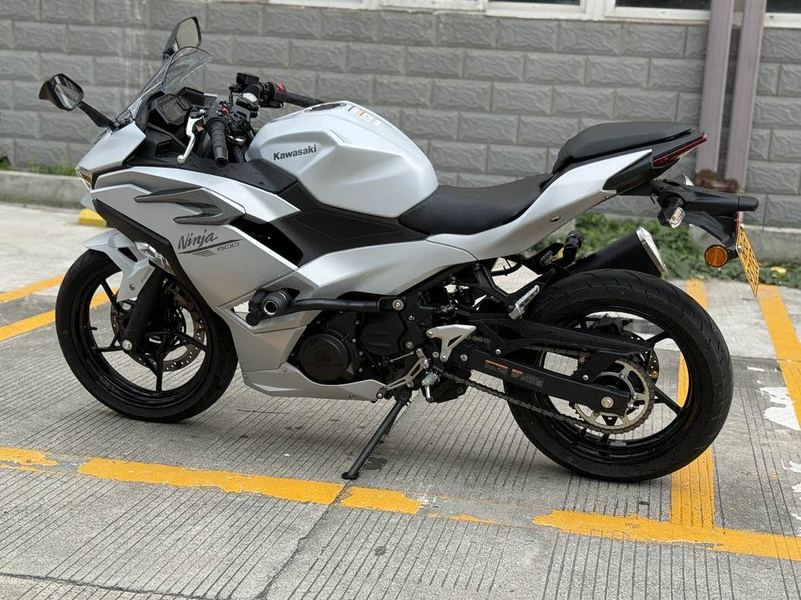 二手川崎Ninja 500