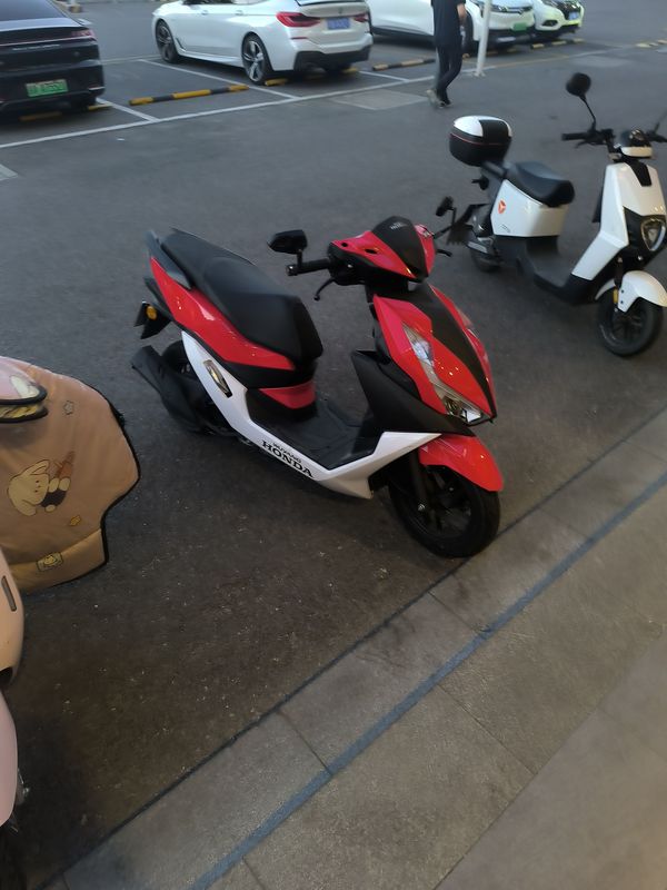 二手五羊本田NX125