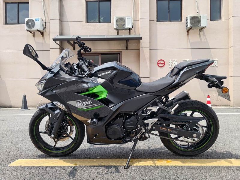 二手川崎Ninja 400