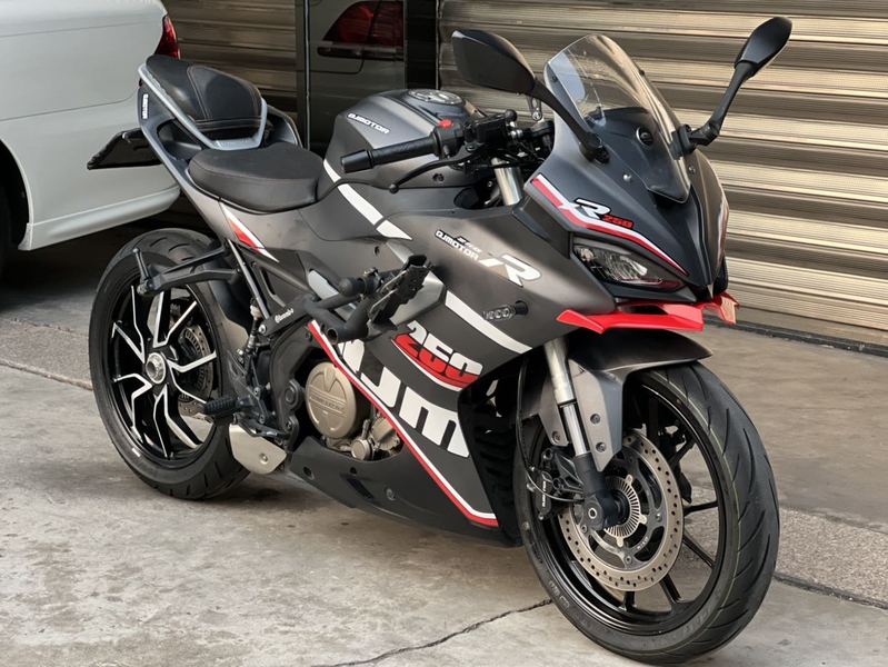 二手QJMOTOR赛250