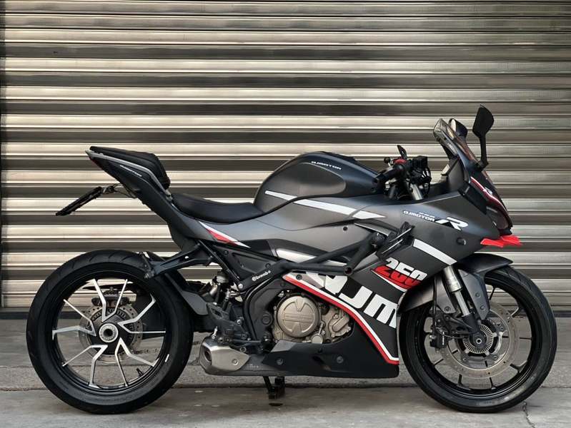 二手QJMOTOR赛250