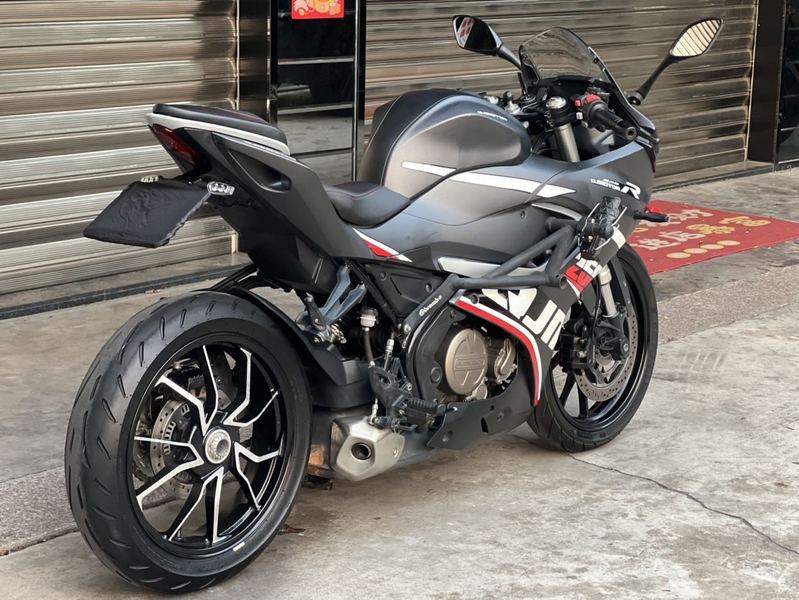 二手QJMOTOR赛250