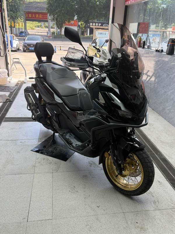 二手本田ADV350