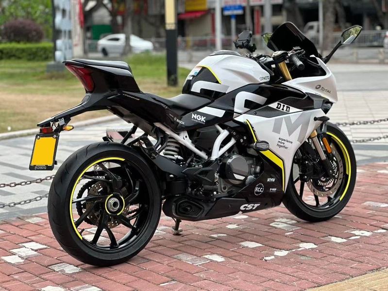 二手春风250SR