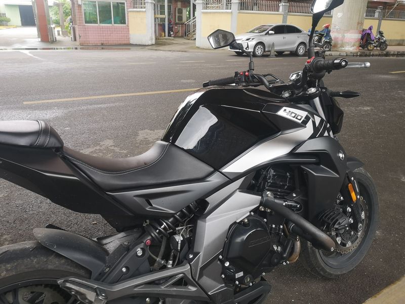 二手春风400NK