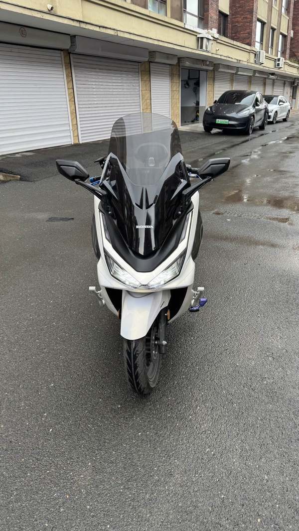 二手五羊本田PCX