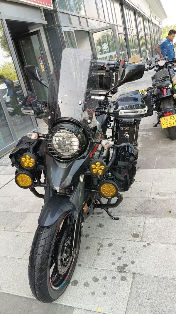 二手豪爵铃木DL250