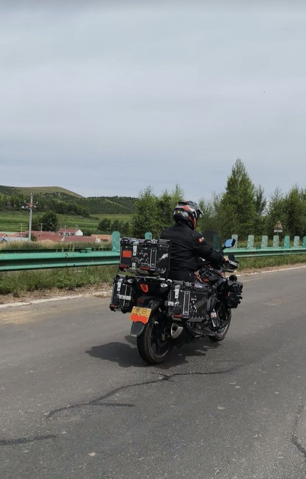 二手豪爵铃木DL250