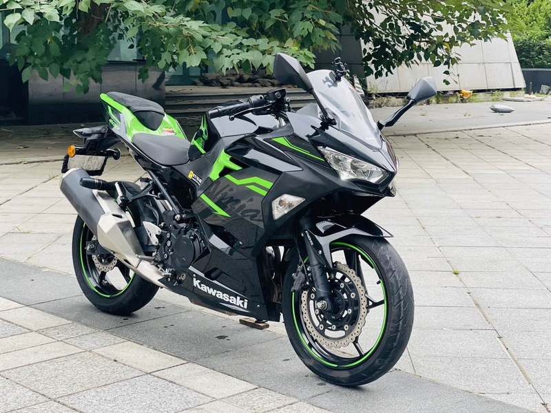 二手川崎Ninja 400
