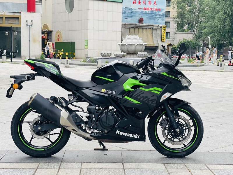 二手川崎Ninja 400