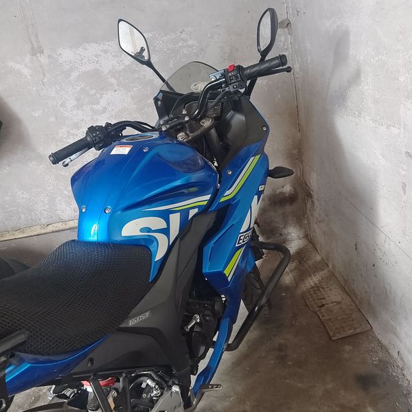 二手济南铃木极客飒 Gixxer 155