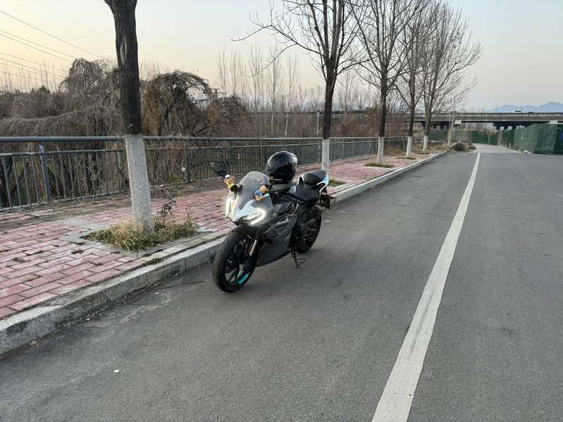 二手春风250SR