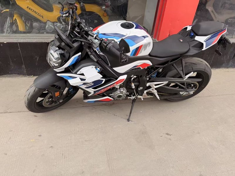 二手宝马M 1000 R