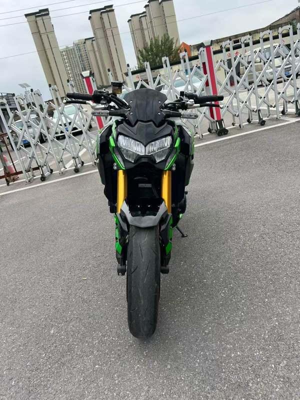 二手川崎Z900