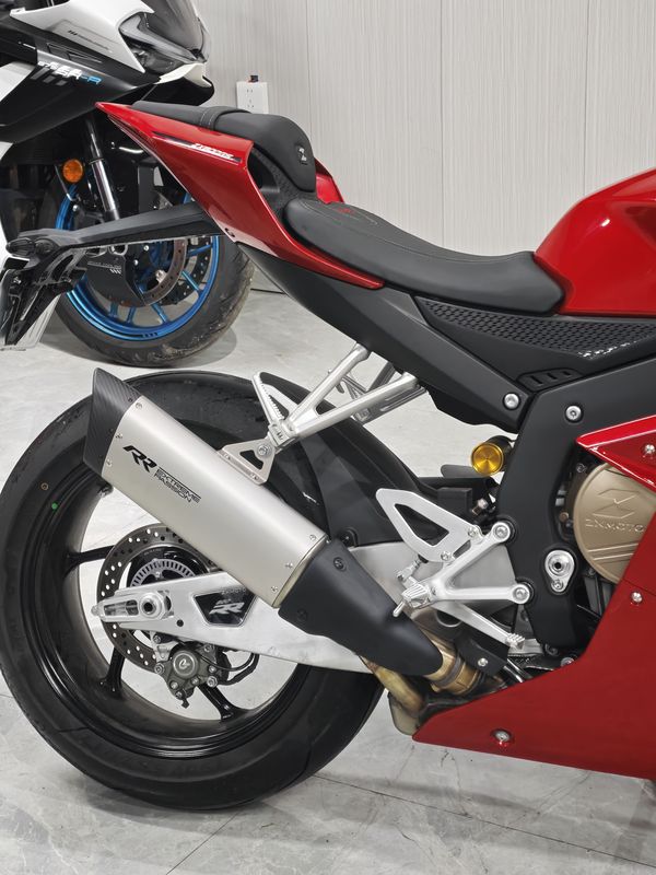 二手张雪机车820RR