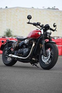二手凯旋Bonneville Bobber