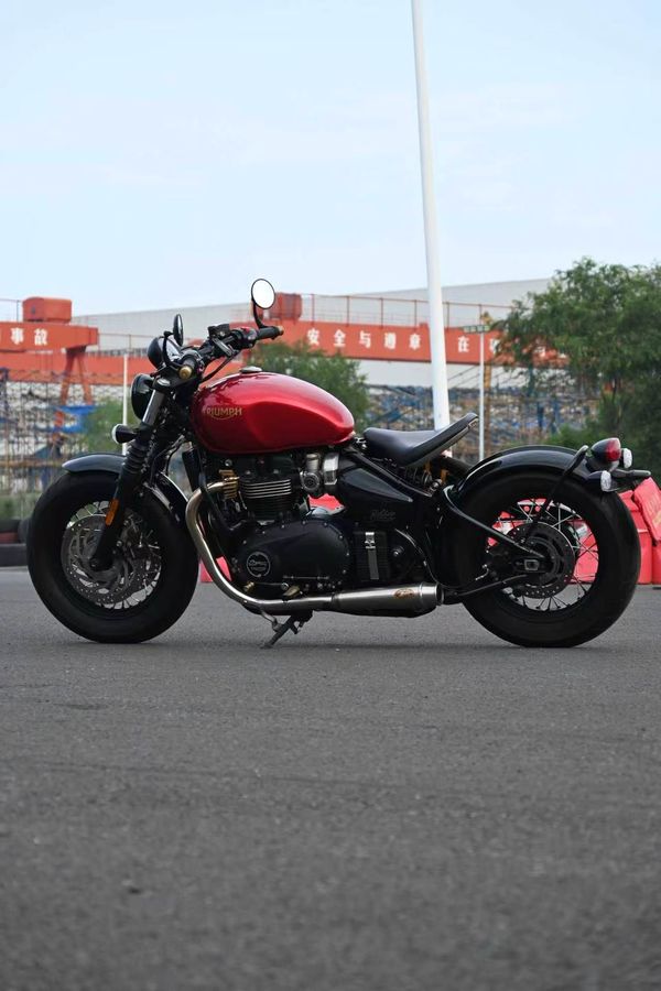 二手凯旋Bonneville Bobber