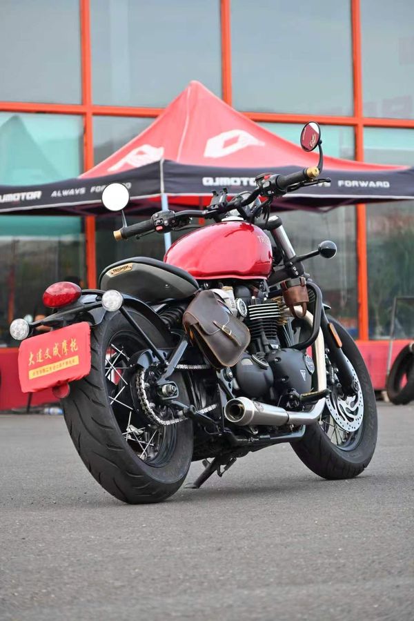 二手凯旋Bonneville Bobber