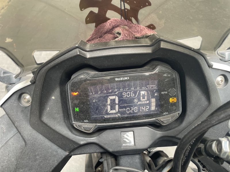 二手豪爵铃木GSX250R