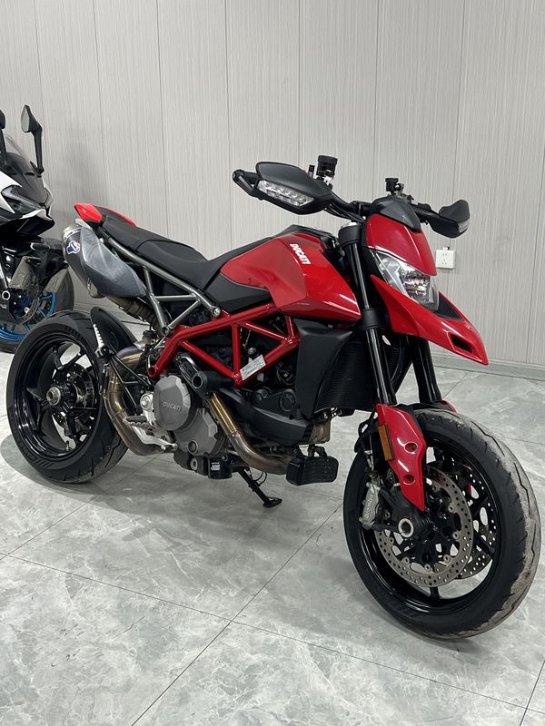 二手杜卡迪Hypermotard 950