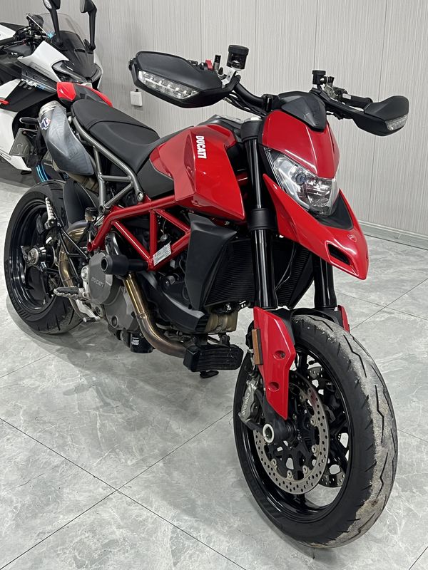 二手杜卡迪Hypermotard 950