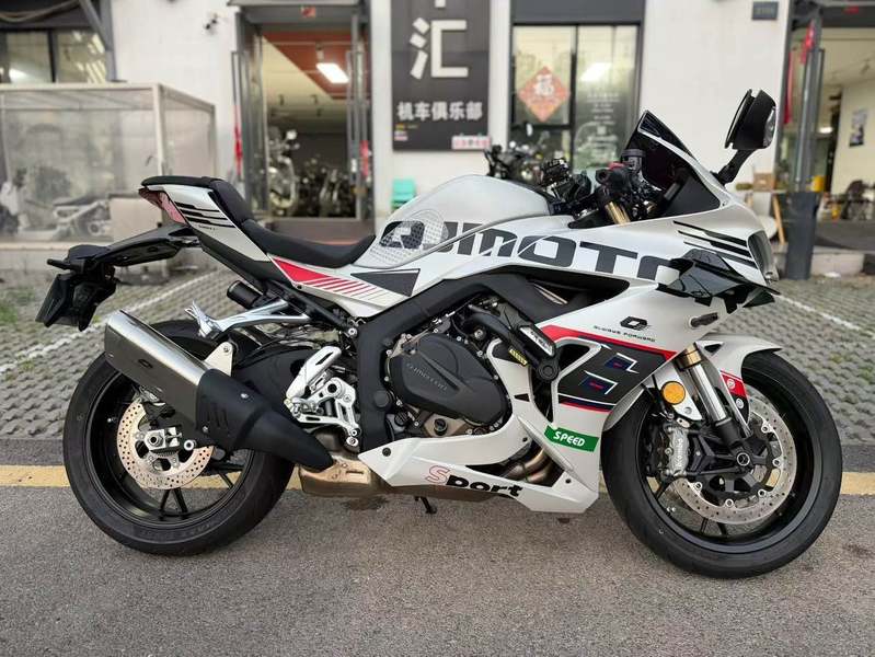 二手QJMOTOR赛800