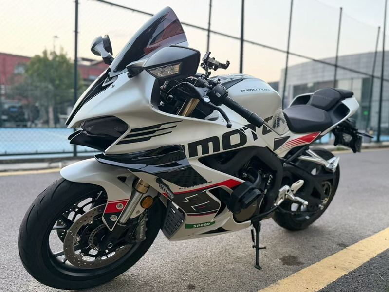 二手QJMOTOR赛800