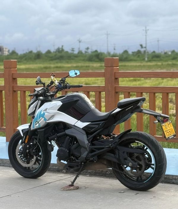 二手春风400NK