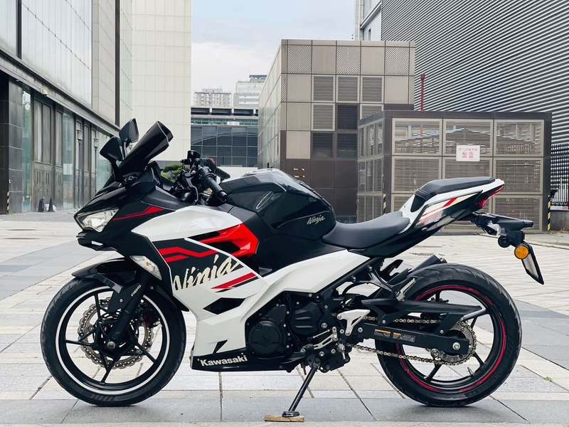 二手川崎Ninja 400