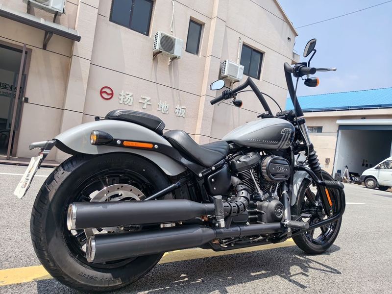 二手哈雷戴维森街霸 Street Bob