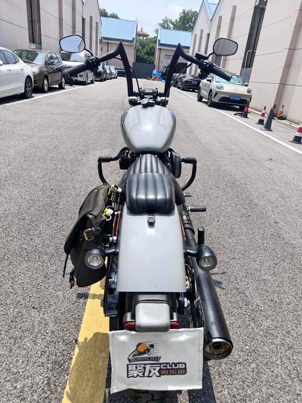 二手哈雷戴维森街霸 Street Bob
