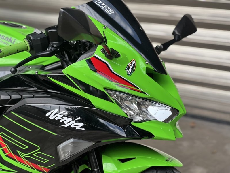 二手川崎ZX-4R